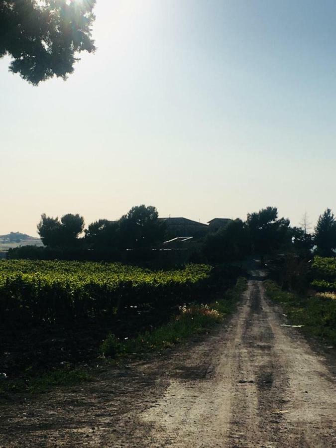 Gibbesi Country Farm Piccolo Cottage Naro Ngoại thất bức ảnh