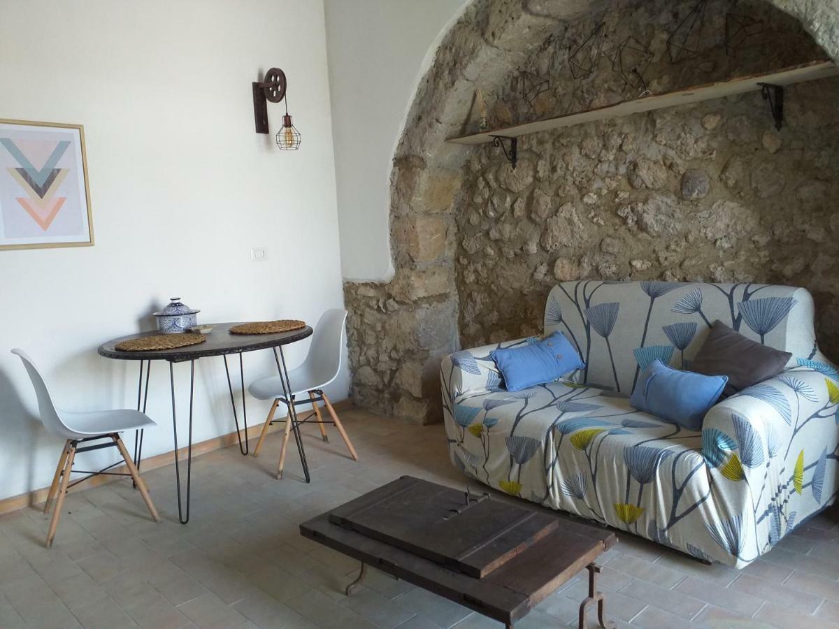 Gibbesi Country Farm Piccolo Cottage Naro Ngoại thất bức ảnh